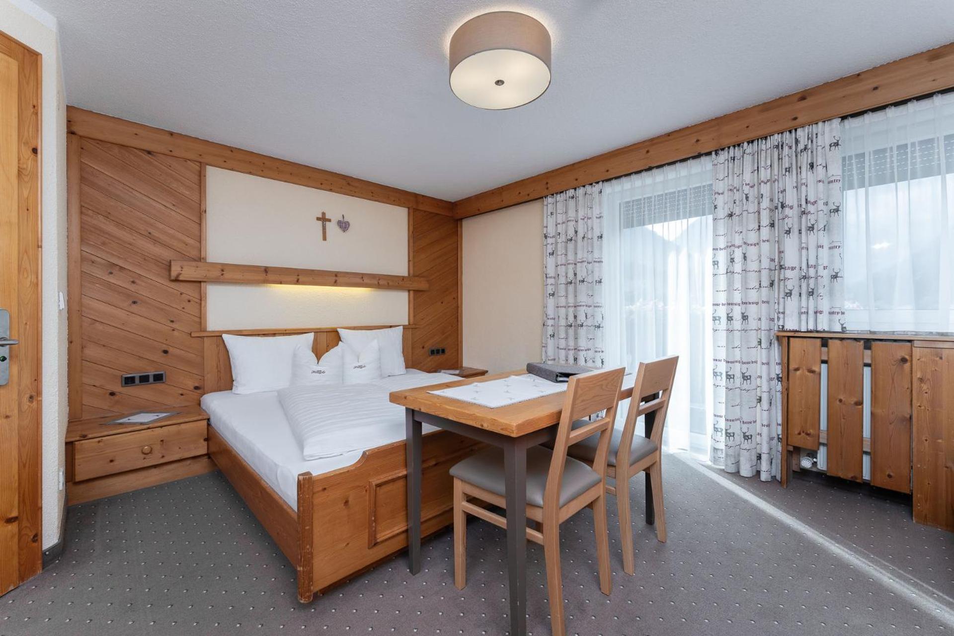 Haus Margret Bed & Breakfast Sankt Leonhard im Pitztal Dış mekan fotoğraf
