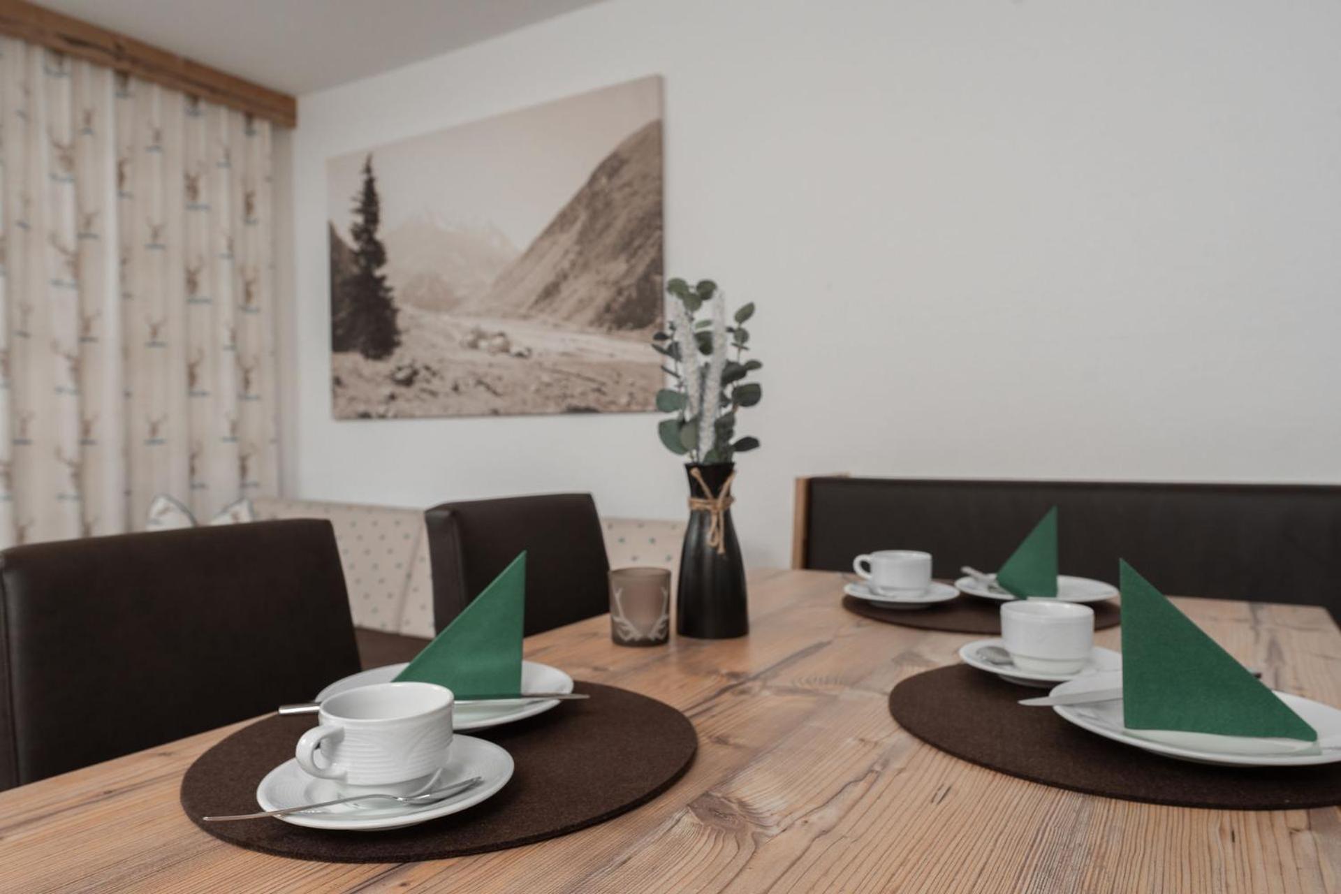 Haus Margret Bed & Breakfast Sankt Leonhard im Pitztal Dış mekan fotoğraf