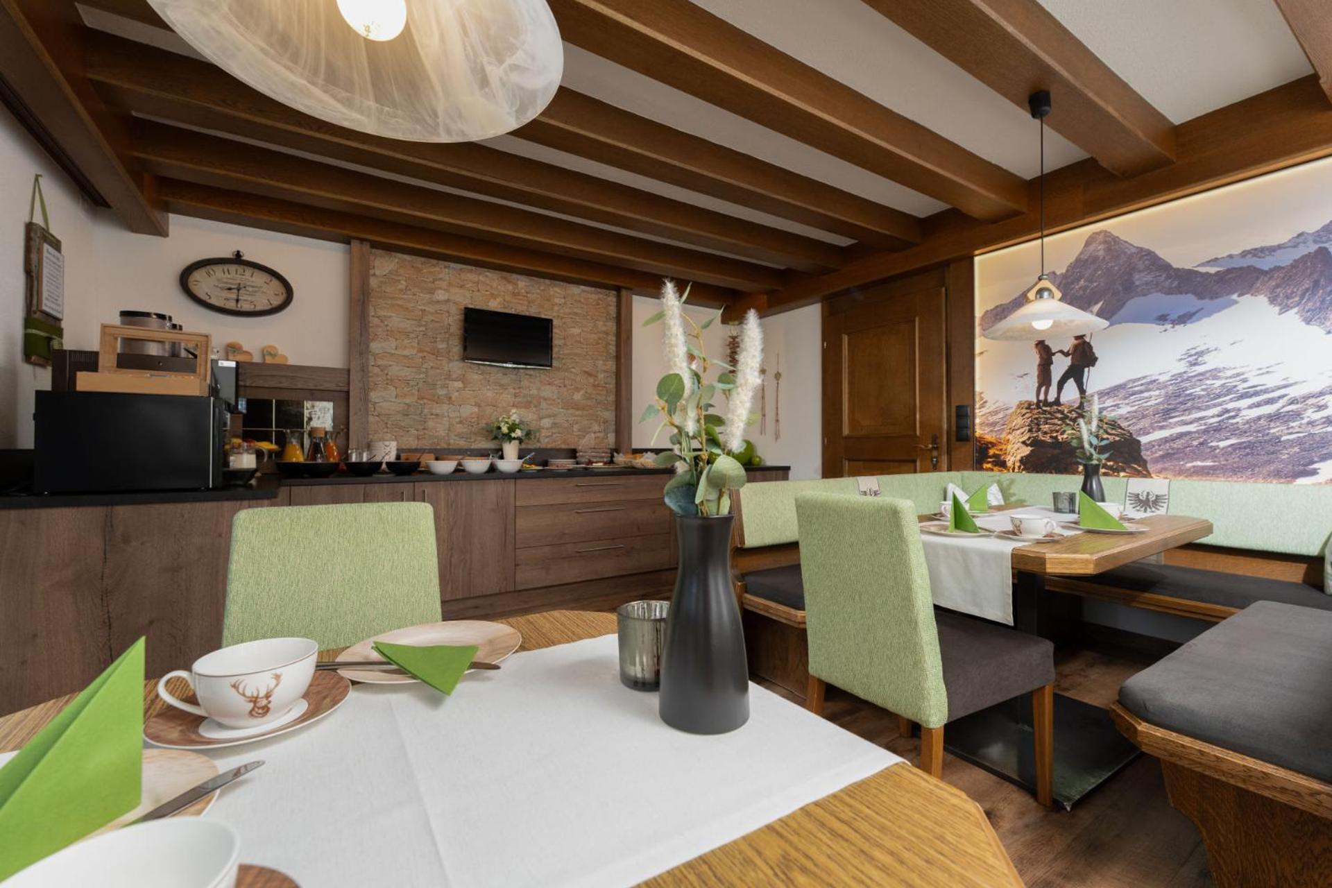 Haus Margret Bed & Breakfast Sankt Leonhard im Pitztal Dış mekan fotoğraf